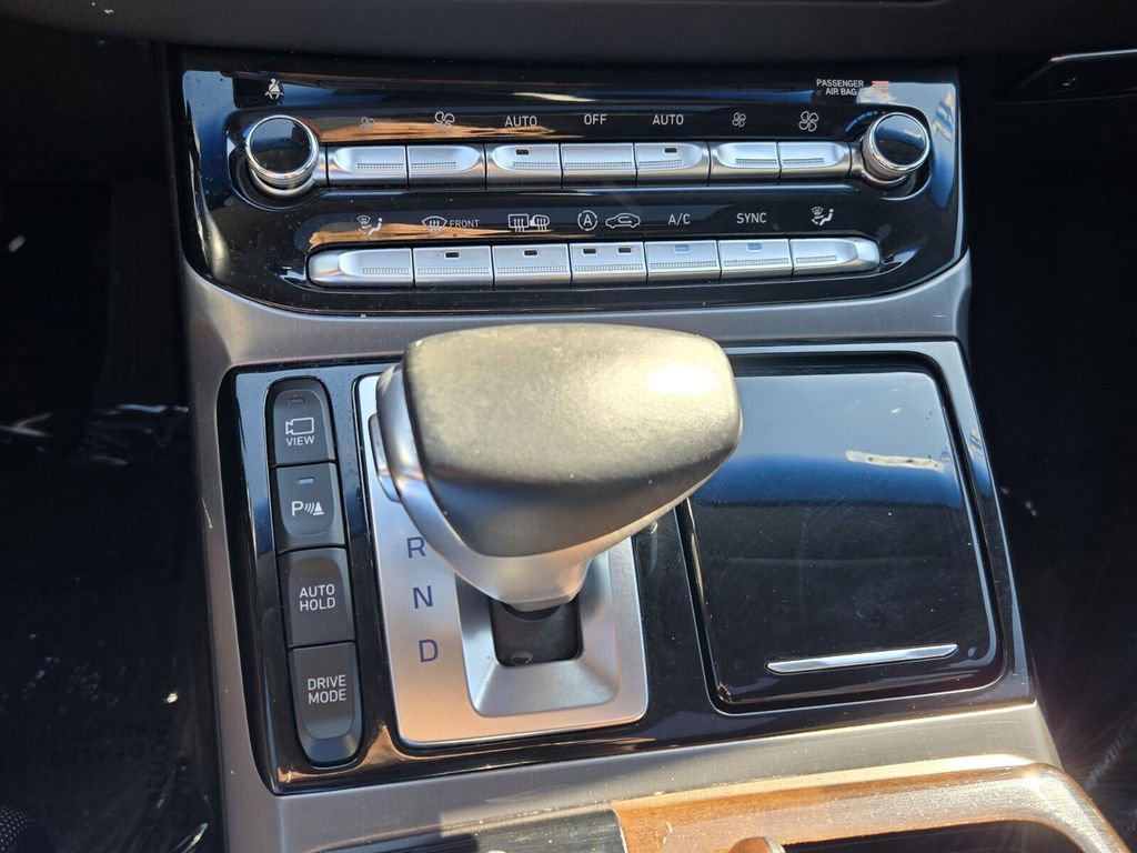 Used 2018 Genesis G90 5.0 Ultimate image 18