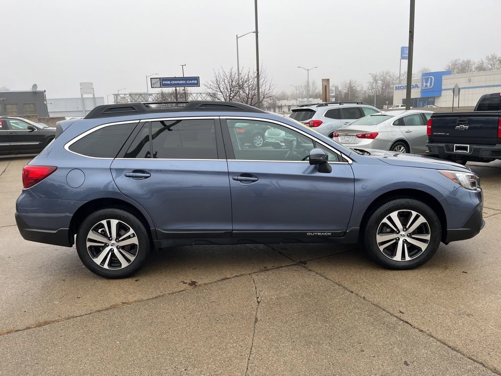Used 2018 Subaru Outback 2.5i Limited image 4