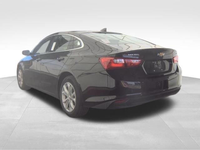 Used 2025 Chevrolet Malibu LT FWD image 4