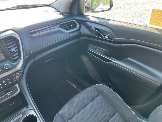 Certified 2022 GMC Acadia AT4 AWD/4WD image 24
