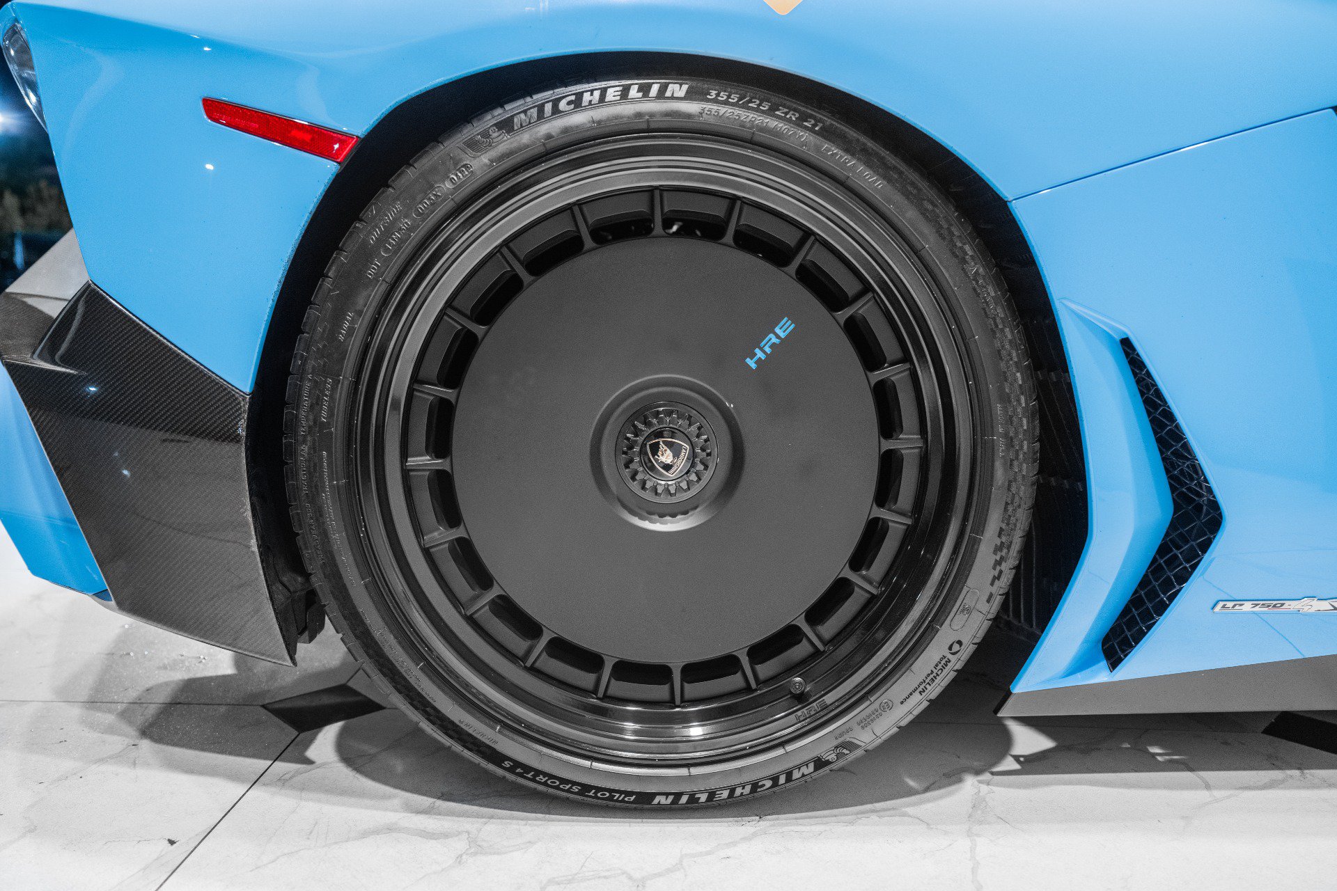 Used 2017 Lamborghini Aventador LP 750-4 AWD/4WD image 17