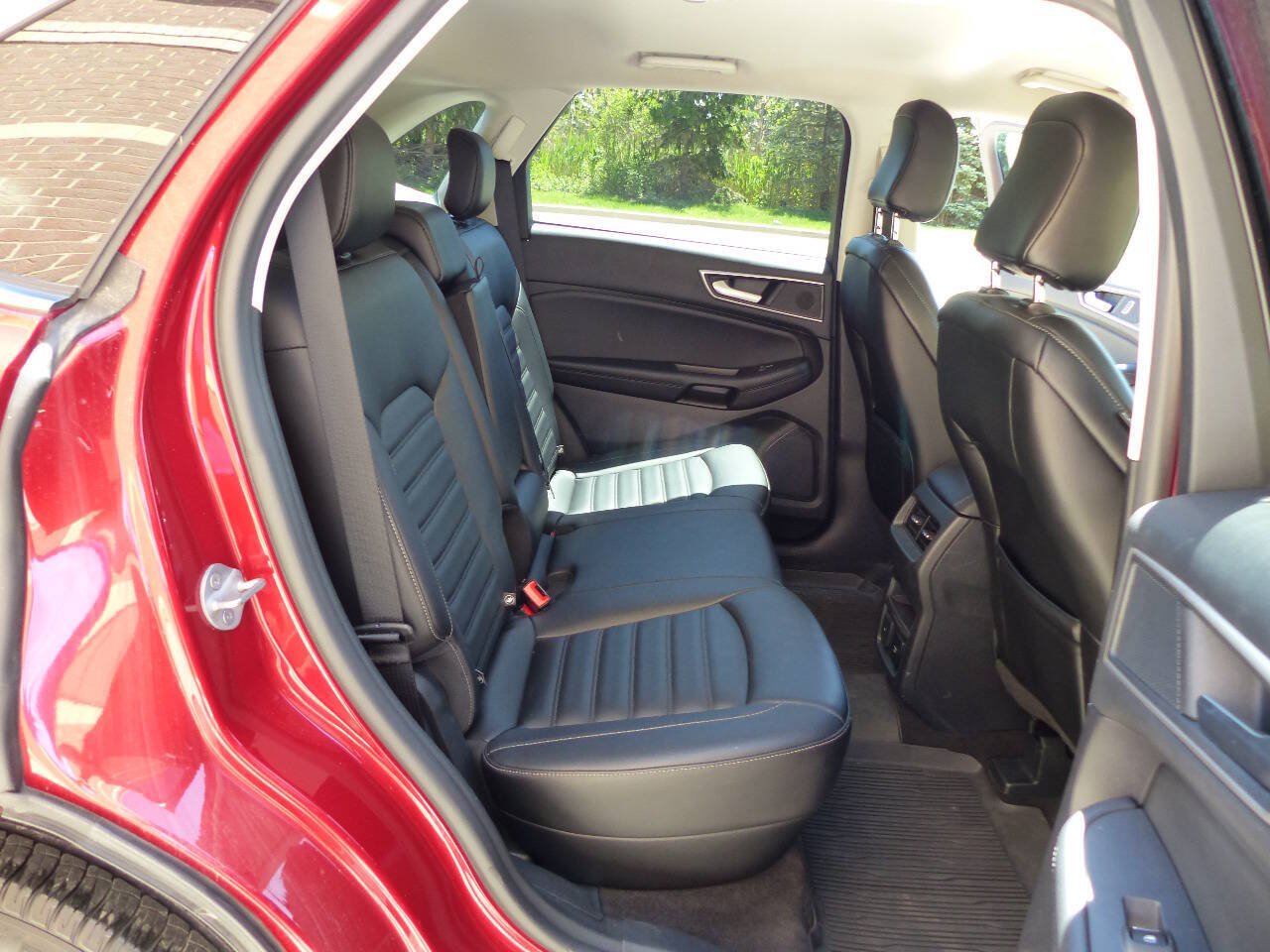 Used 2020 Ford Edge SEL w/ Convenience Package AWD/4WD image 43
