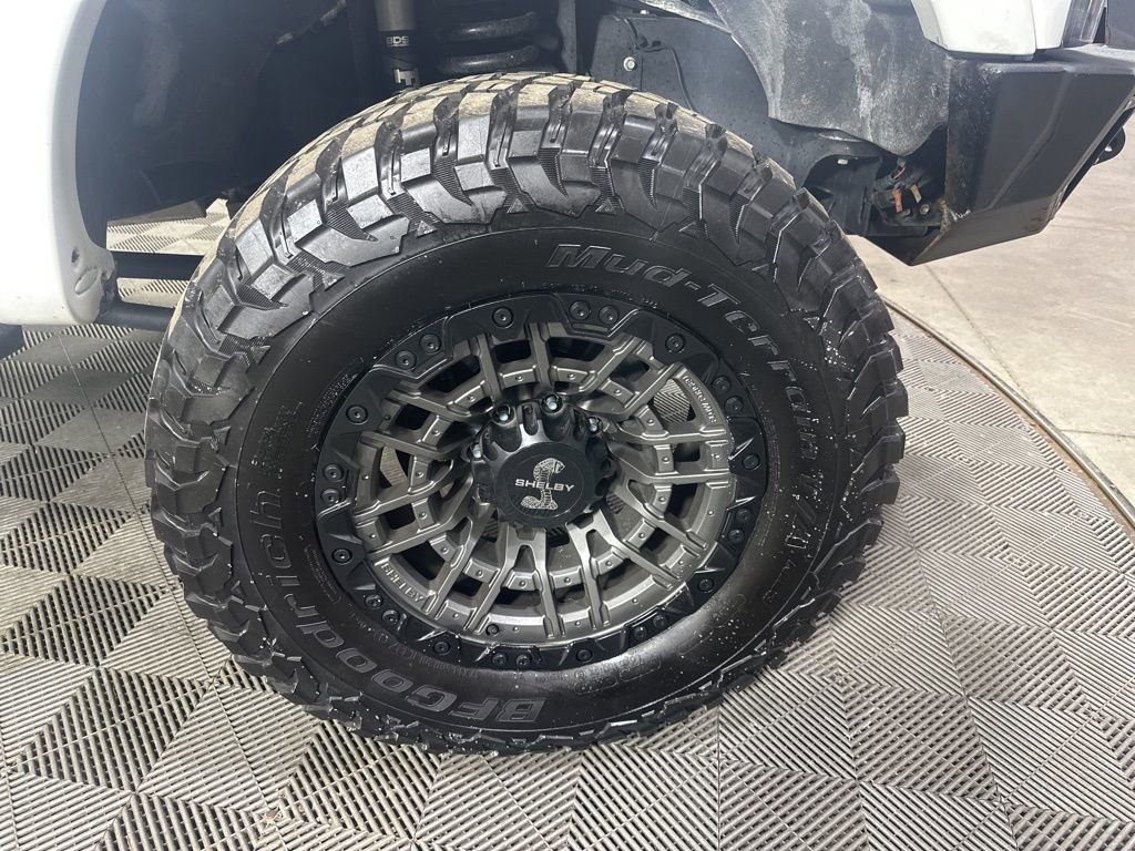 Used 2022 Ford F250 Lariat w/ Tremor Off-Road Package image 9