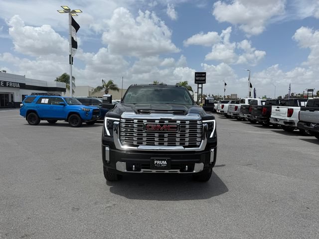 Used 2024 GMC Sierra 2500 Denali w/ Denali Reserve Package AWD/4WD image 2