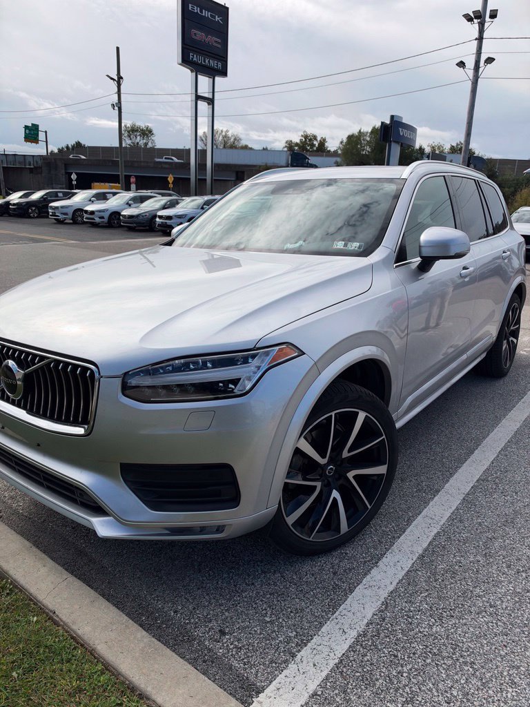 Used 2021 Volvo XC90 T6 Momentum w/ Climate Package