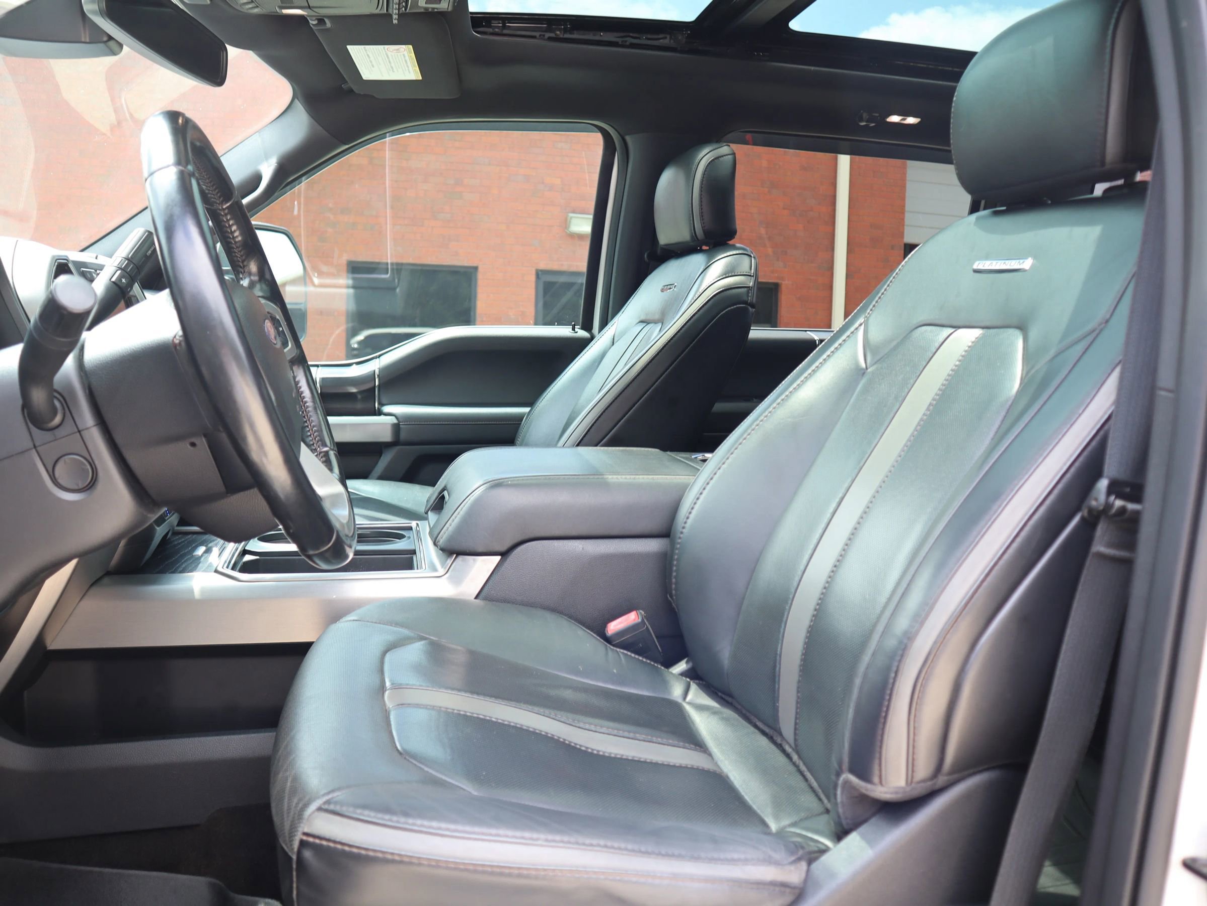 Used 2018 Ford F250 Platinum w/ Platinum Ultimate Package image 27