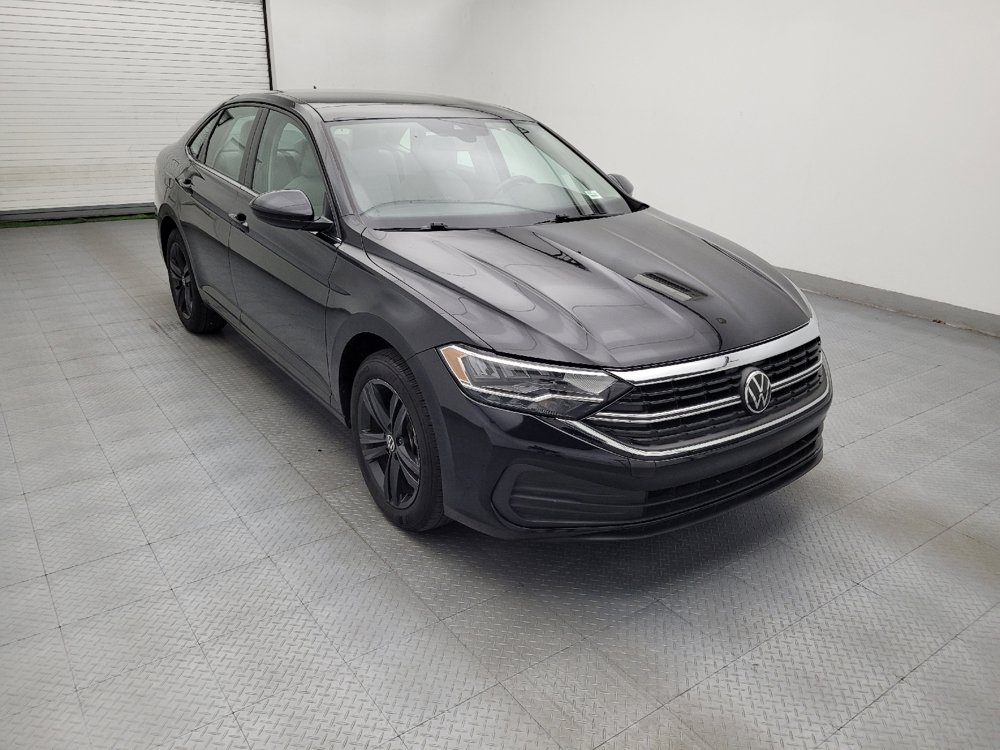 Used 2024 Volkswagen Jetta SE FWD image 13