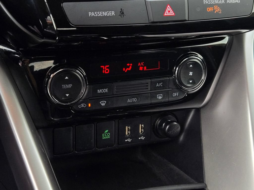 Used 2024 Mitsubishi Eclipse Cross LE AWD/4WD image 34