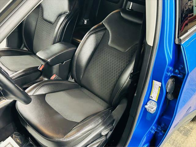 Certified 2019 Jeep Compass Latitude w/ Cold Weather Group image 23