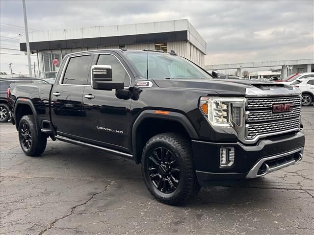Certified 2021 GMC Sierra 2500 Denali w/ Denali Black Diamond Edition image 2