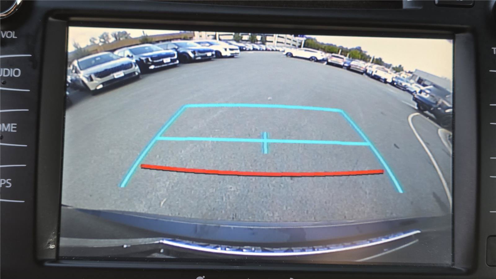 Used 2018 Toyota Highlander XLE AWD/4WD image 37