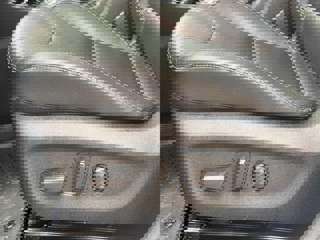 Used 2021 Kia Niro EX Premium image 27