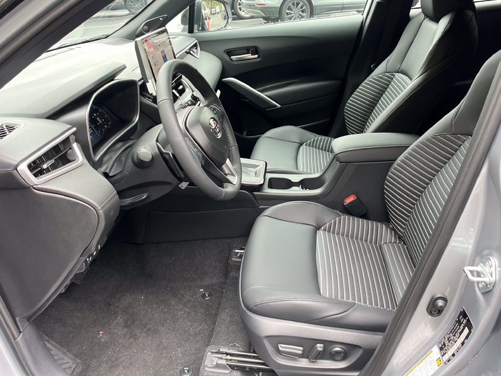 New 2026 Toyota Corolla Cross AWD Hybrid w/ Convenience Package image 9