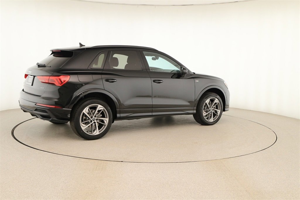 New 2025 Audi Q3 2.0T Premium image 7