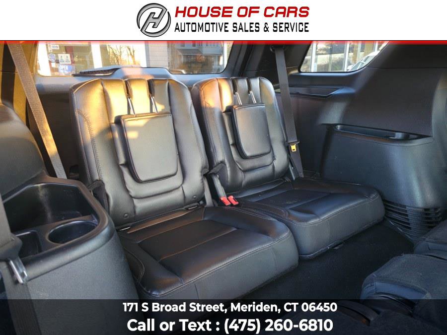 Used 2019 Ford Explorer XLT w/ Equipment Group 202A AWD/4WD image 41