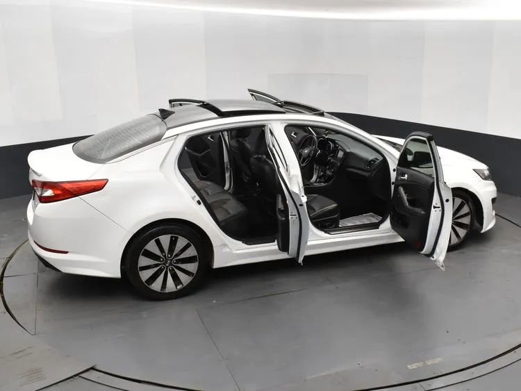 Used 2012 Kia Optima SX w/ Premium Pkg image 6
