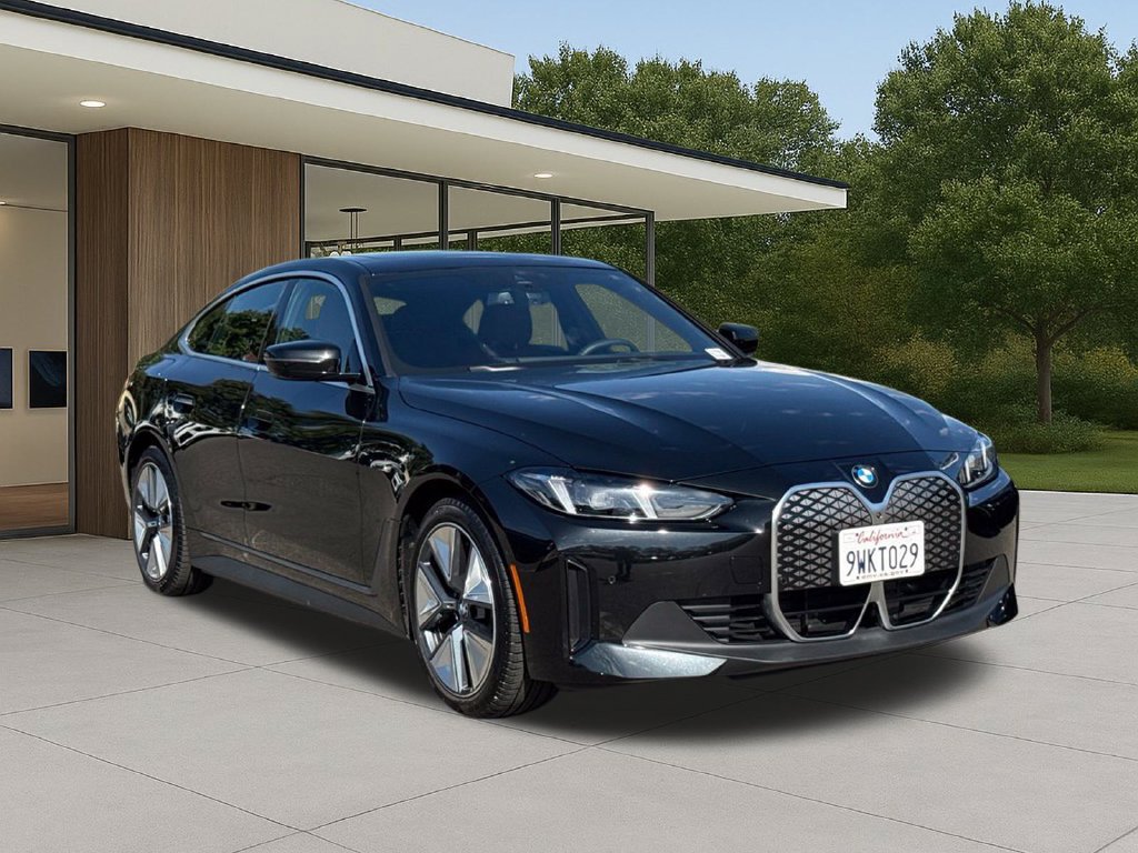 Used 2026 BMW i4 eDrive40 w/ Premium Package RWD image 6