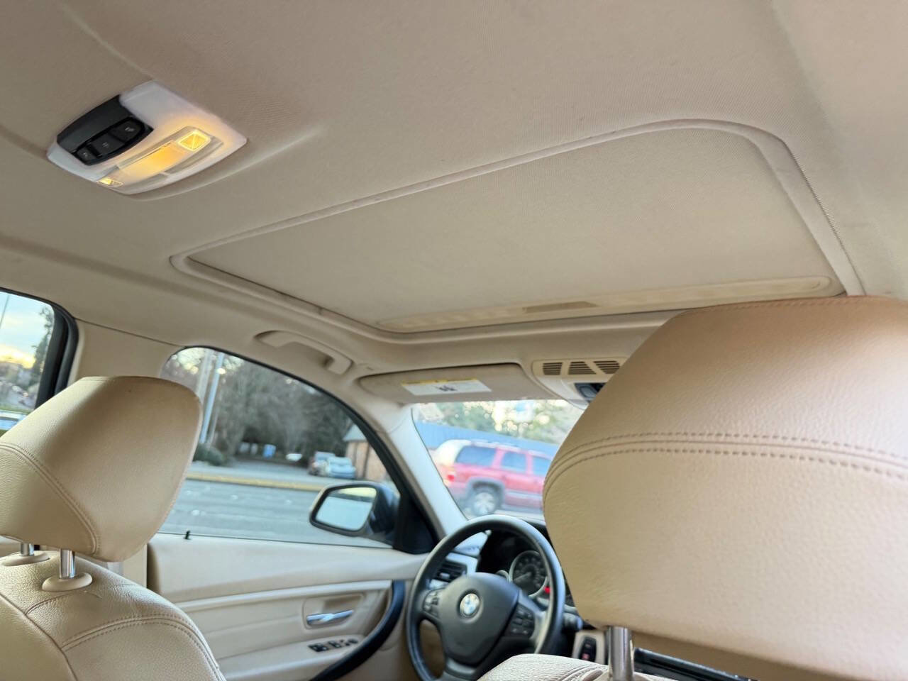 Used 2013 BMW 328i Sedan image 24