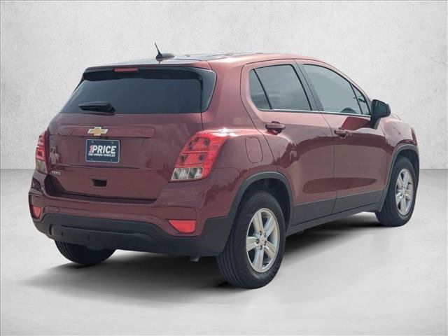 Used 2021 Chevrolet Trax LS w/ Tint and Cruise Package FWD image 5