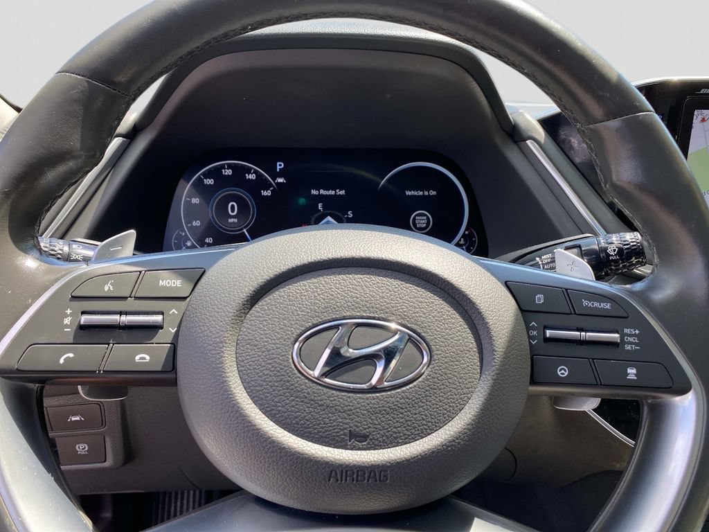 Used 2022 Hyundai Sonata Limited w/ Cargo Package FWD image 16