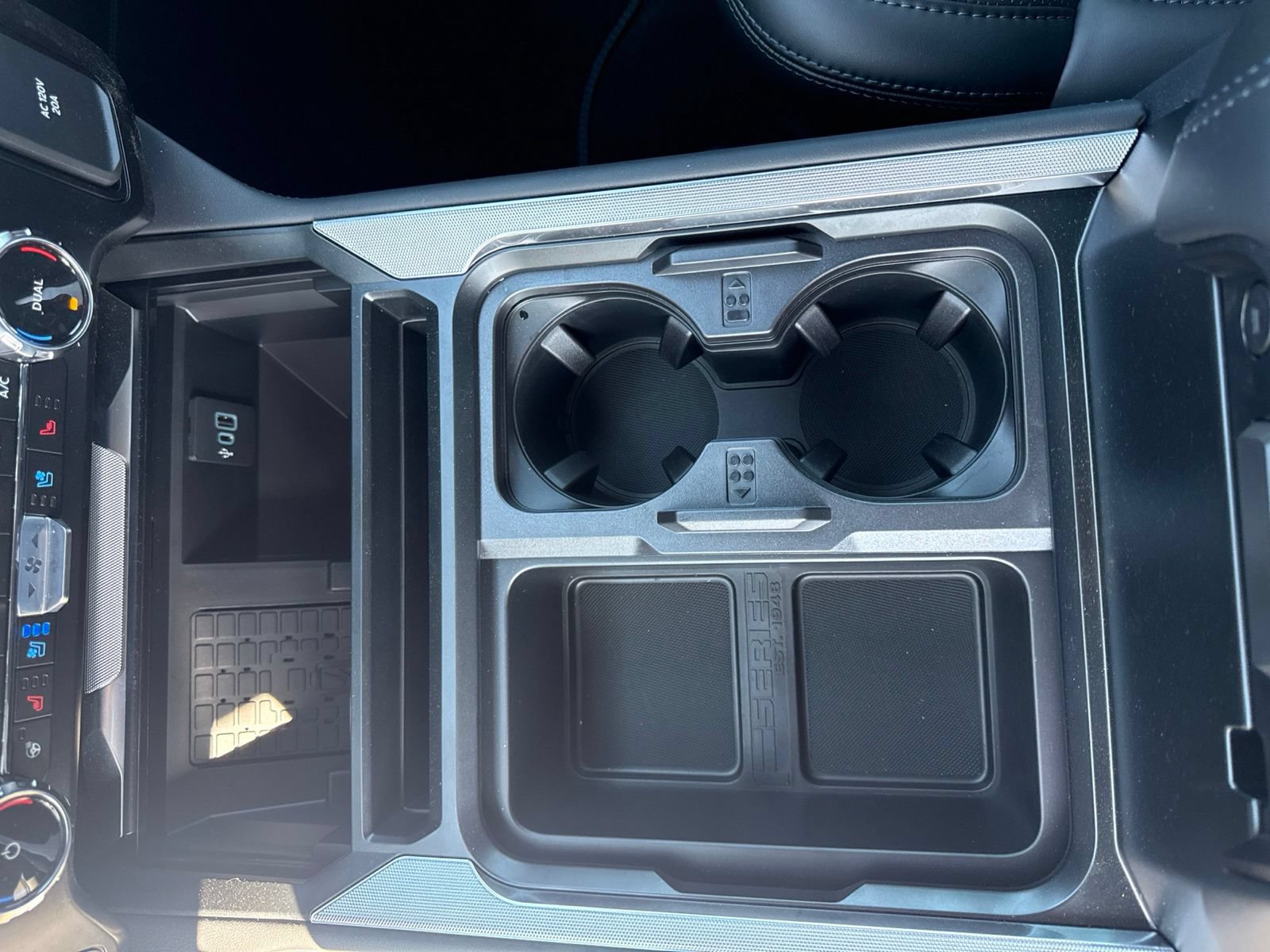 New 2025 Ford F450 Platinum AWD/4WD image 18