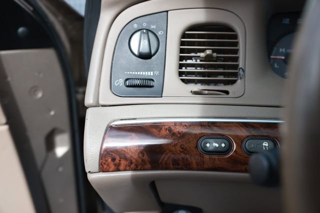 Used 2004 Mercury Grand Marquis LS image 45