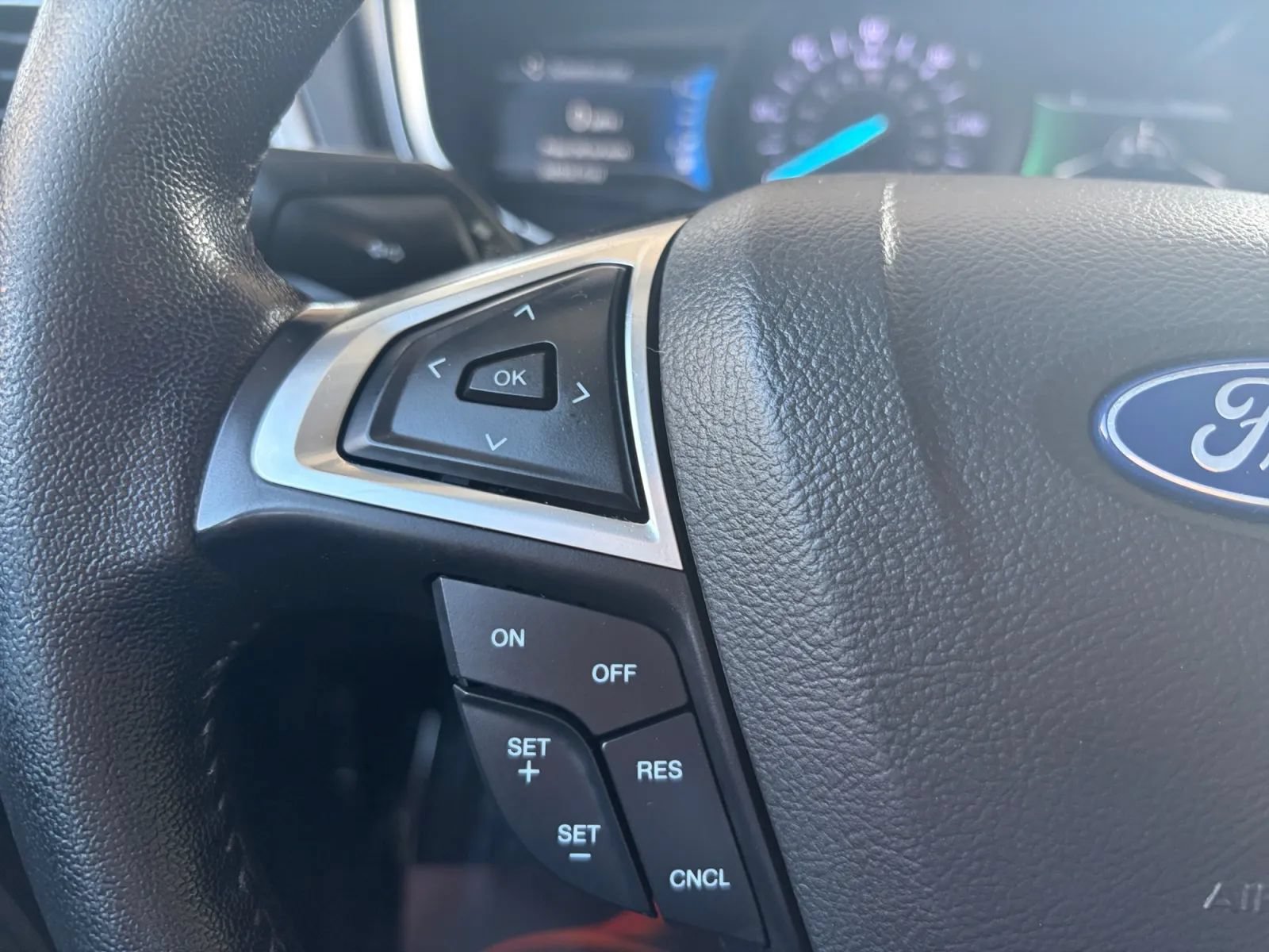Used 2018 Ford Fusion Energi SE FWD image 30