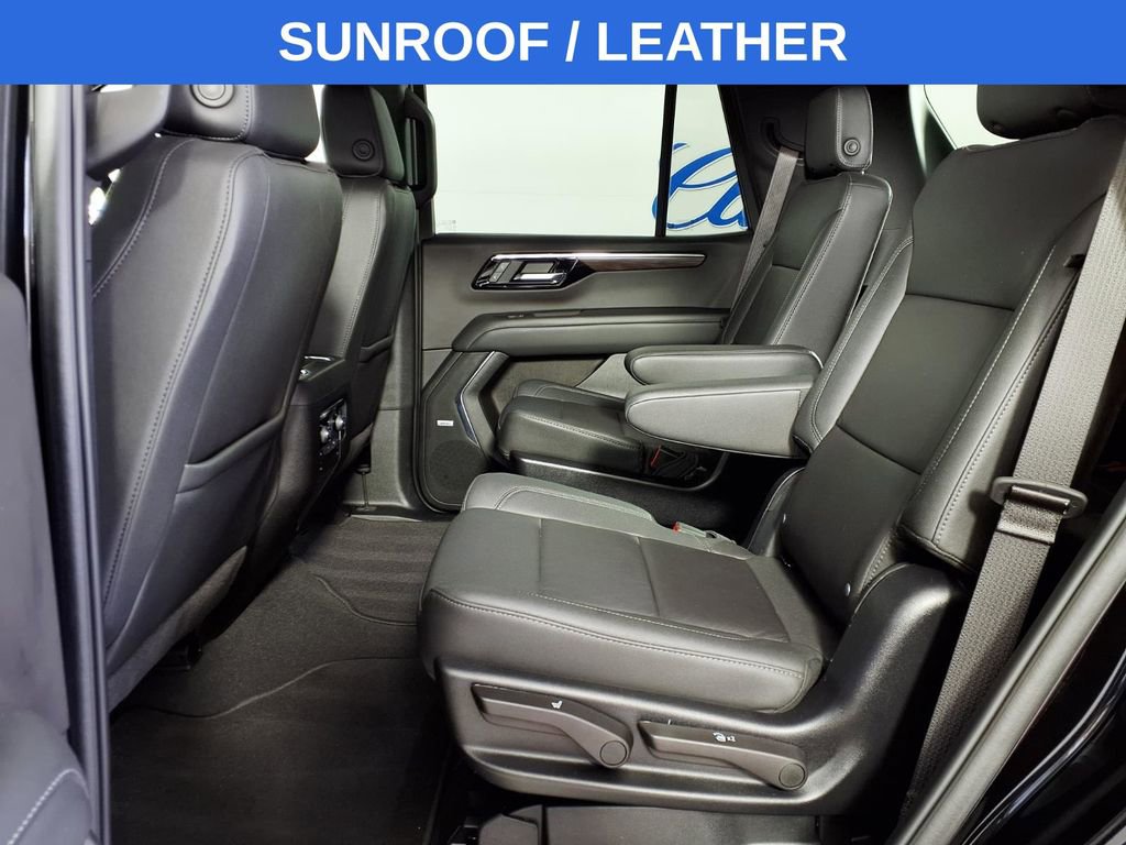 Used 2025 Chevrolet Tahoe Z71 w/ Comfort Package AWD/4WD image 8