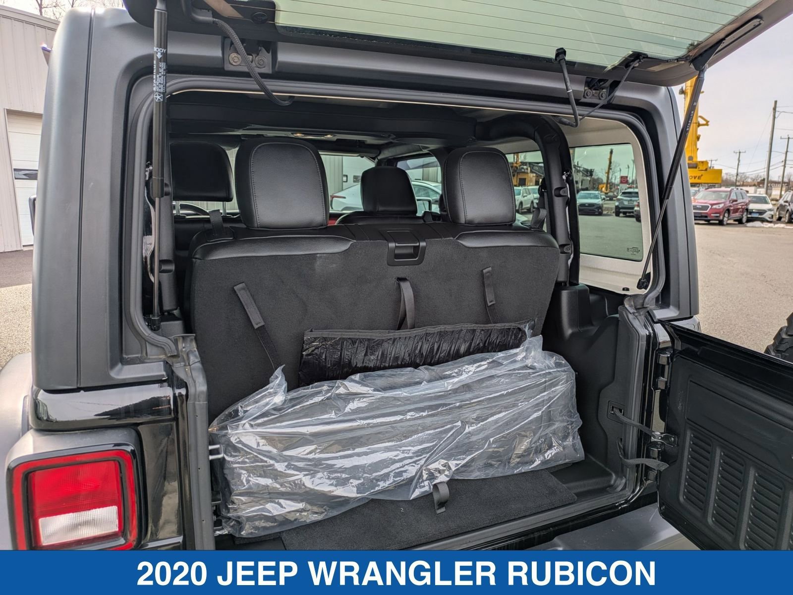 Used 2020 Jeep Wrangler Rubicon w/ Cold Weather Group image 31