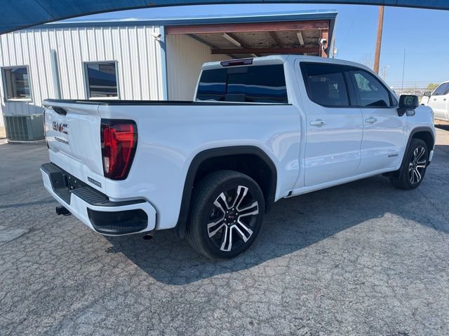 Used 2024 GMC Sierra 1500 Elevation w/ Preferred Package image 4