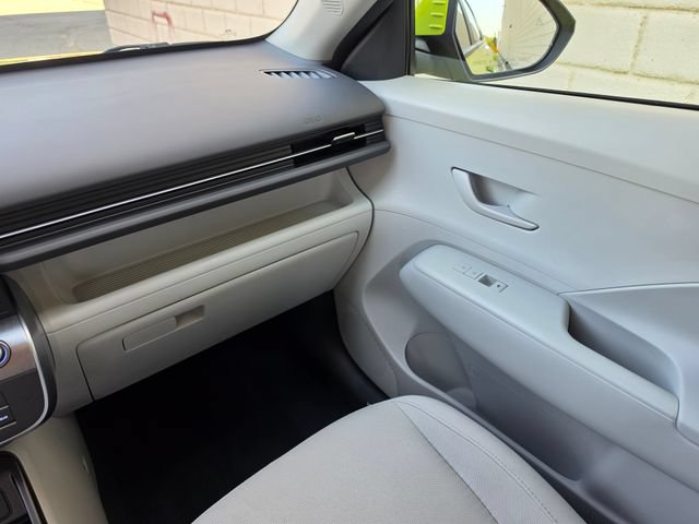 Used 2024 Hyundai Kona SEL FWD image 34