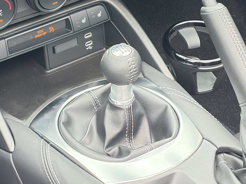 New 2026 MAZDA MX-5 Miata Club RWD image 12