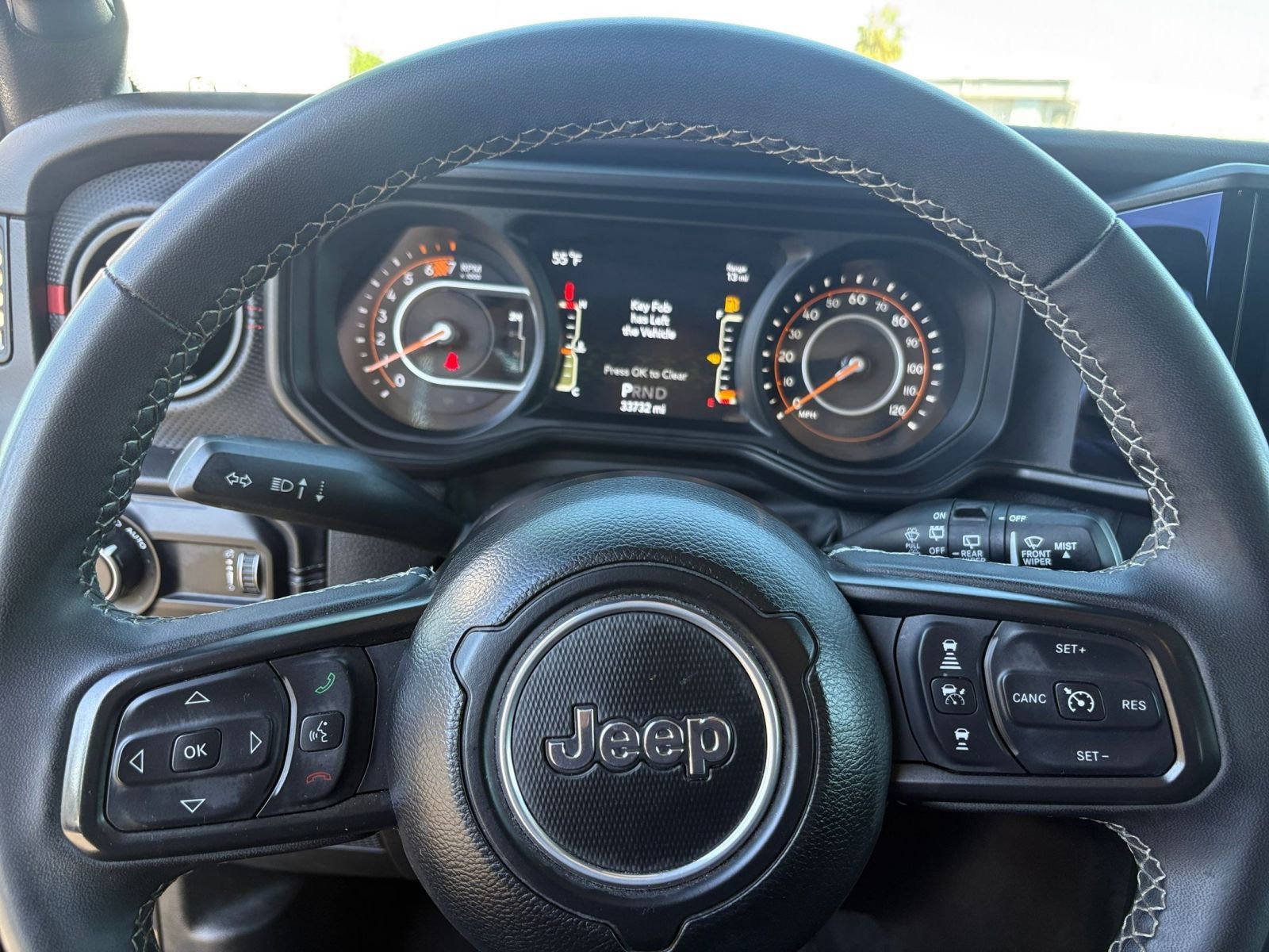 Used 2025 Jeep Wrangler Unlimited Rubicon image 27