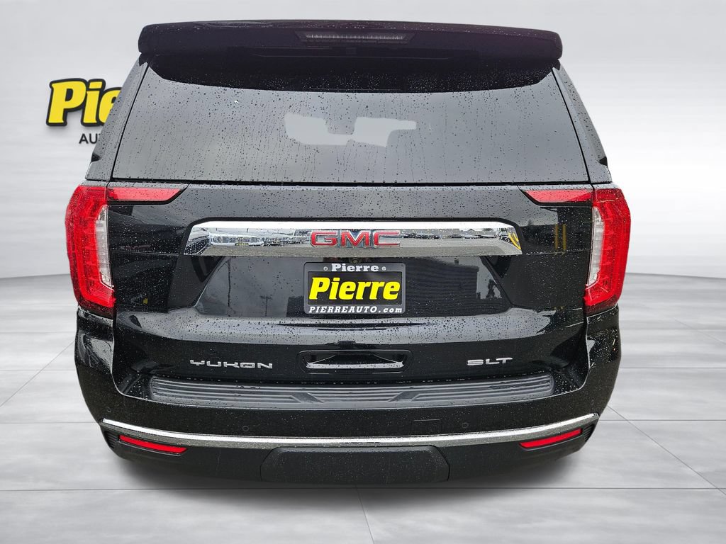 Used 2023 GMC Yukon SLT w/ SLT Premium Package image 5
