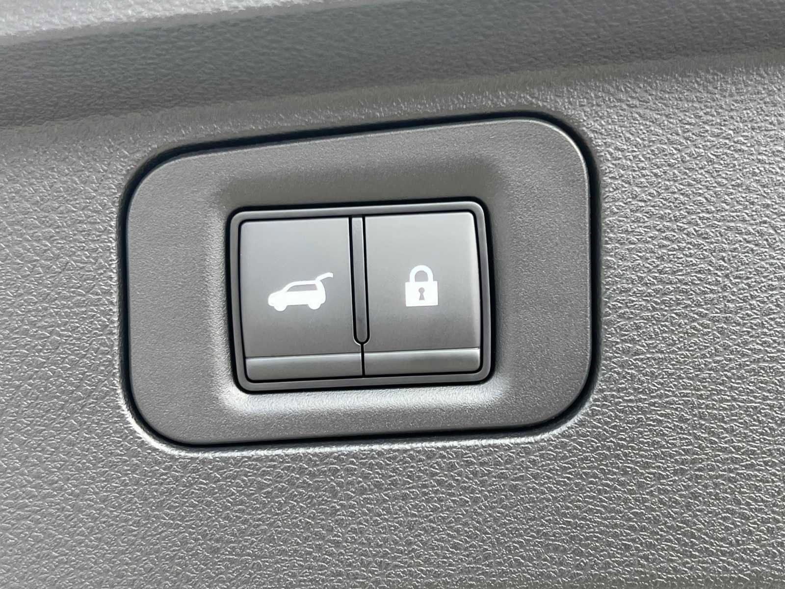 New 2026 INFINITI QX80 Luxe image 15