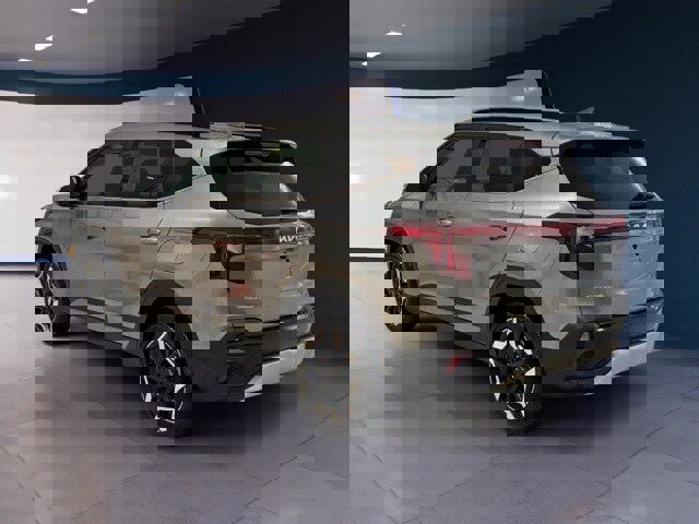 Certified 2024 Kia Seltos SX image 3