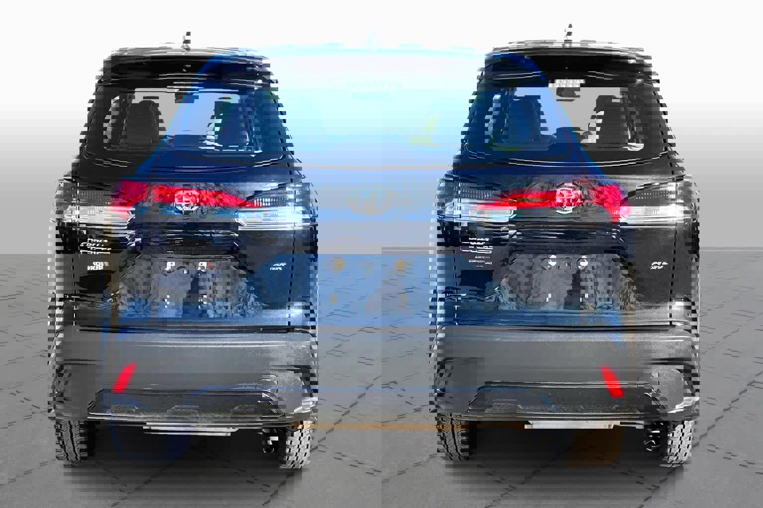 Certified 2023 Toyota Corolla Cross L image 5