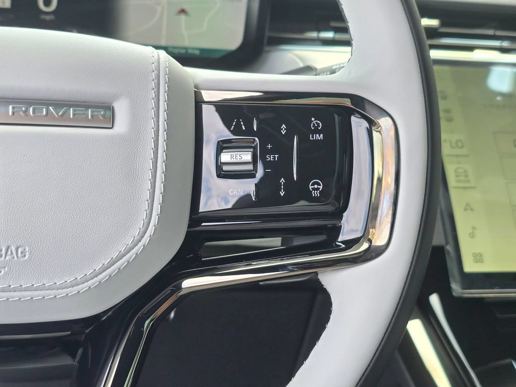 New 2026 Land Rover Range Rover Sport Dynamic SE AWD/4WD image 17