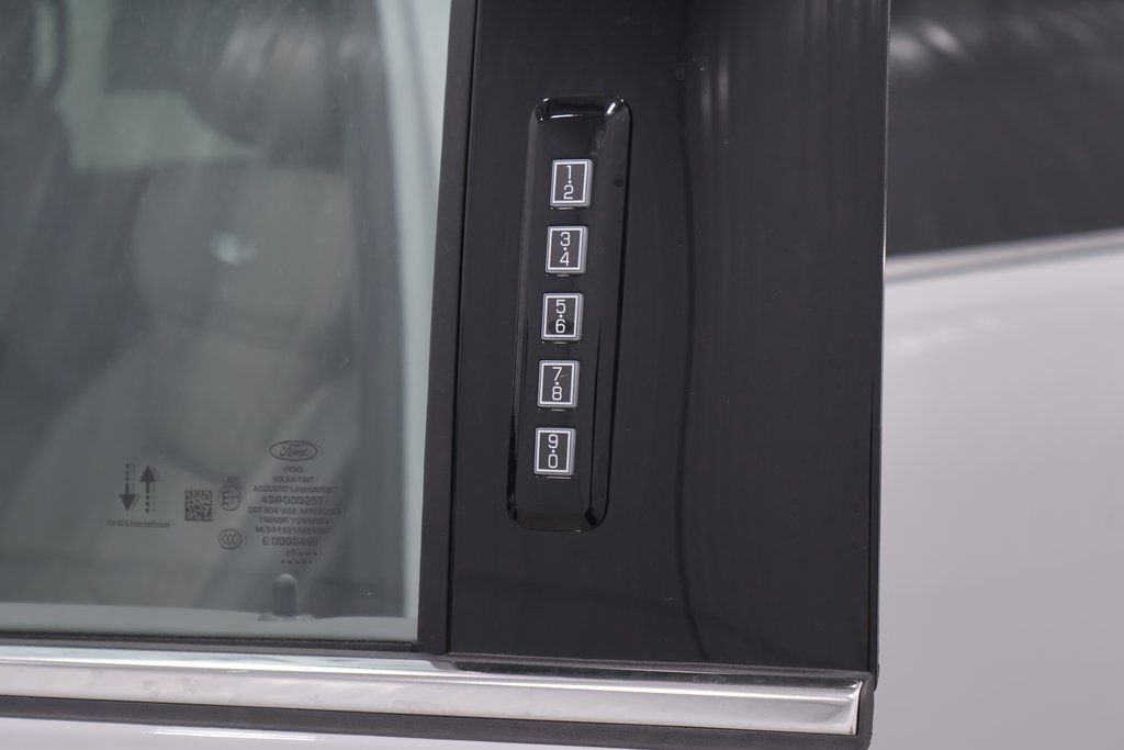 New 2026 Ford F350 Platinum w/ Platinum Plus Package image 33