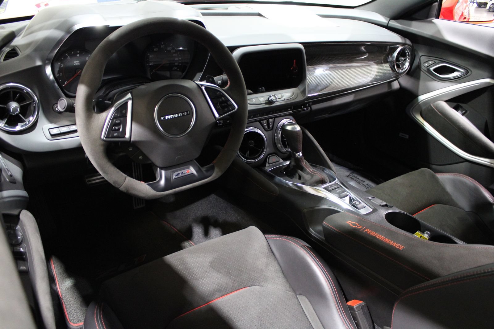 Used 2019 Chevrolet Camaro ZL1 RWD image 16