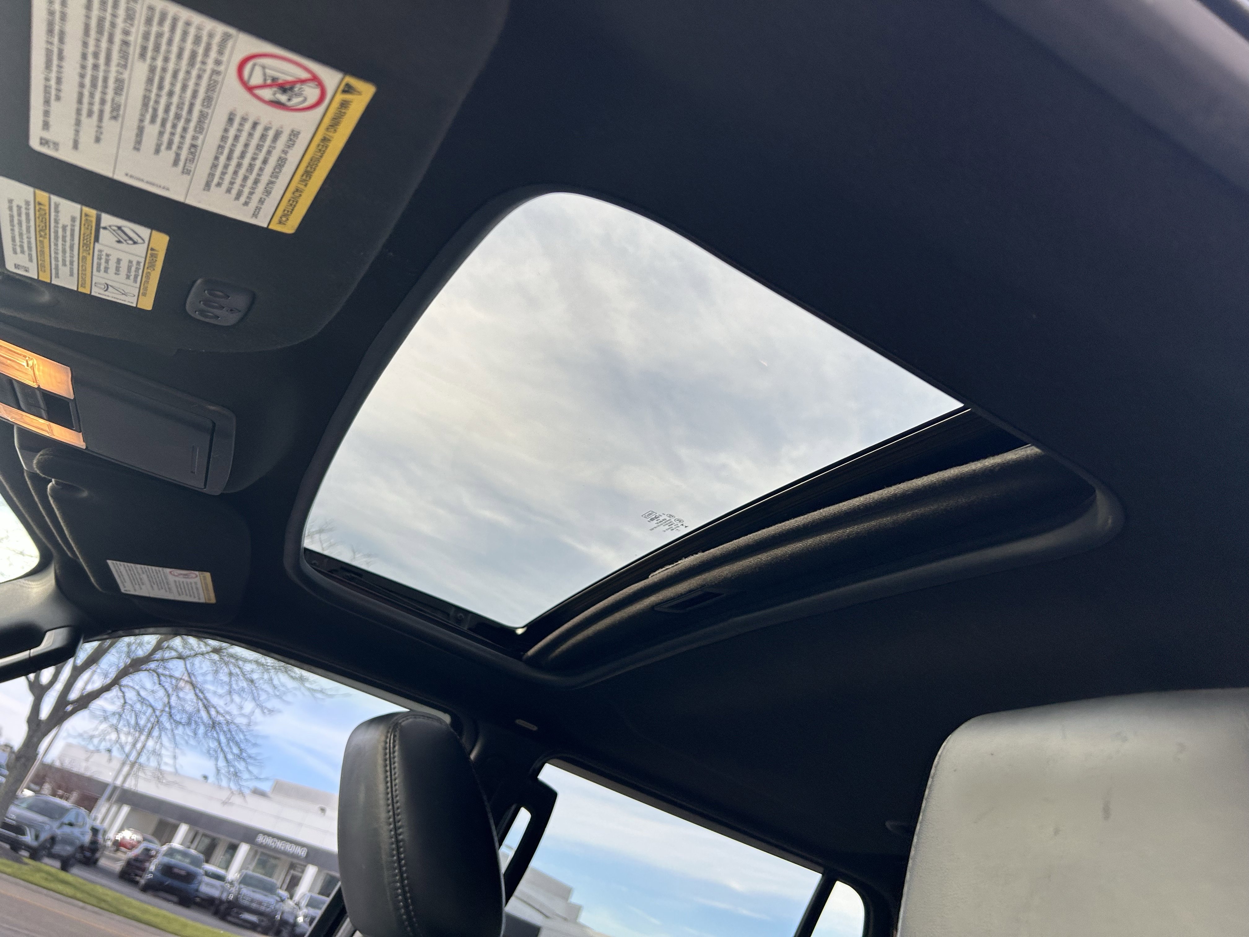 Used 2016 Ford Expedition Platinum image 25