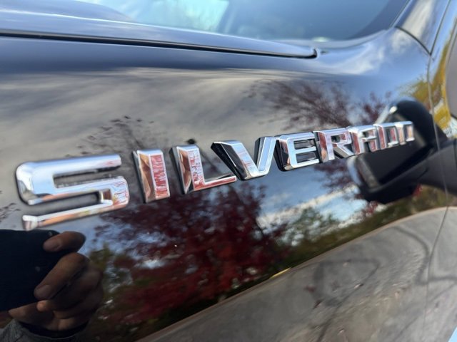 Used 2019 Chevrolet Silverado 1500 LTZ w/ LTZ Plus Package image 11