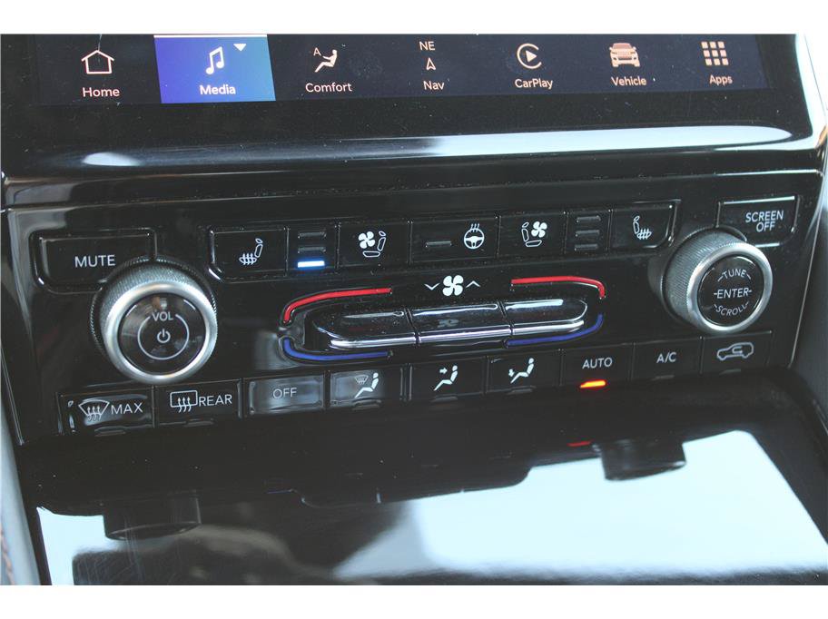 Used 2022 Jeep Grand Cherokee Summit AWD/4WD image 33