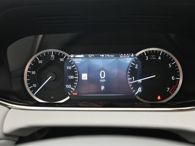 Used 2023 Land Rover Range Rover Evoque R-Dynamic SE image 18