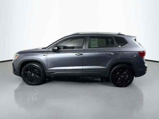 Used 2024 Volkswagen Taos SEL AWD/4WD image 4