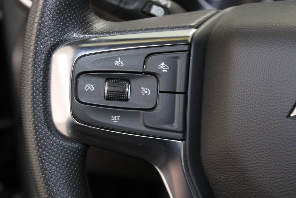 Used 2025 Chevrolet Blazer LT image 35