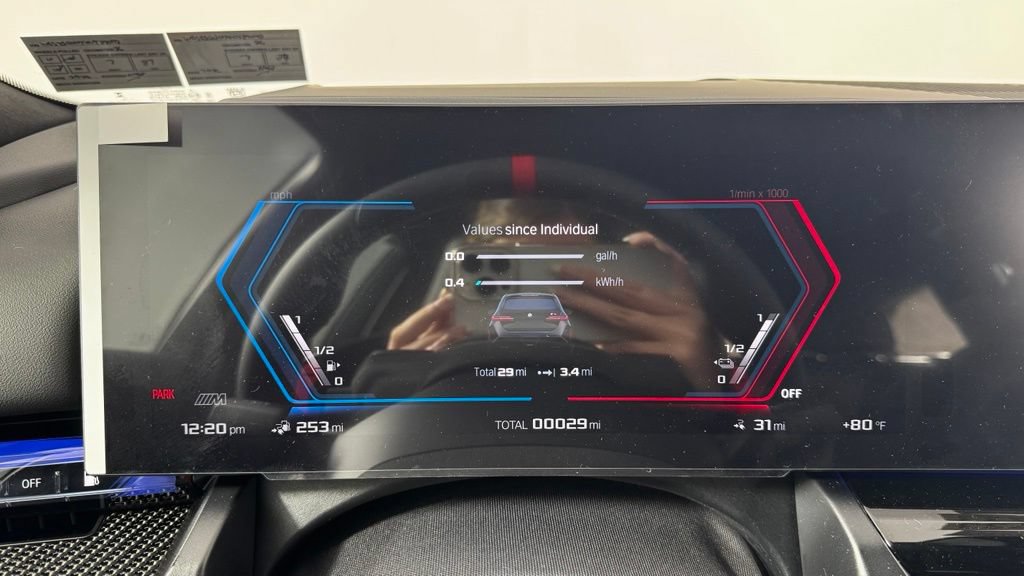 New 2027 BMW M5 Touring AWD/4WD image 21