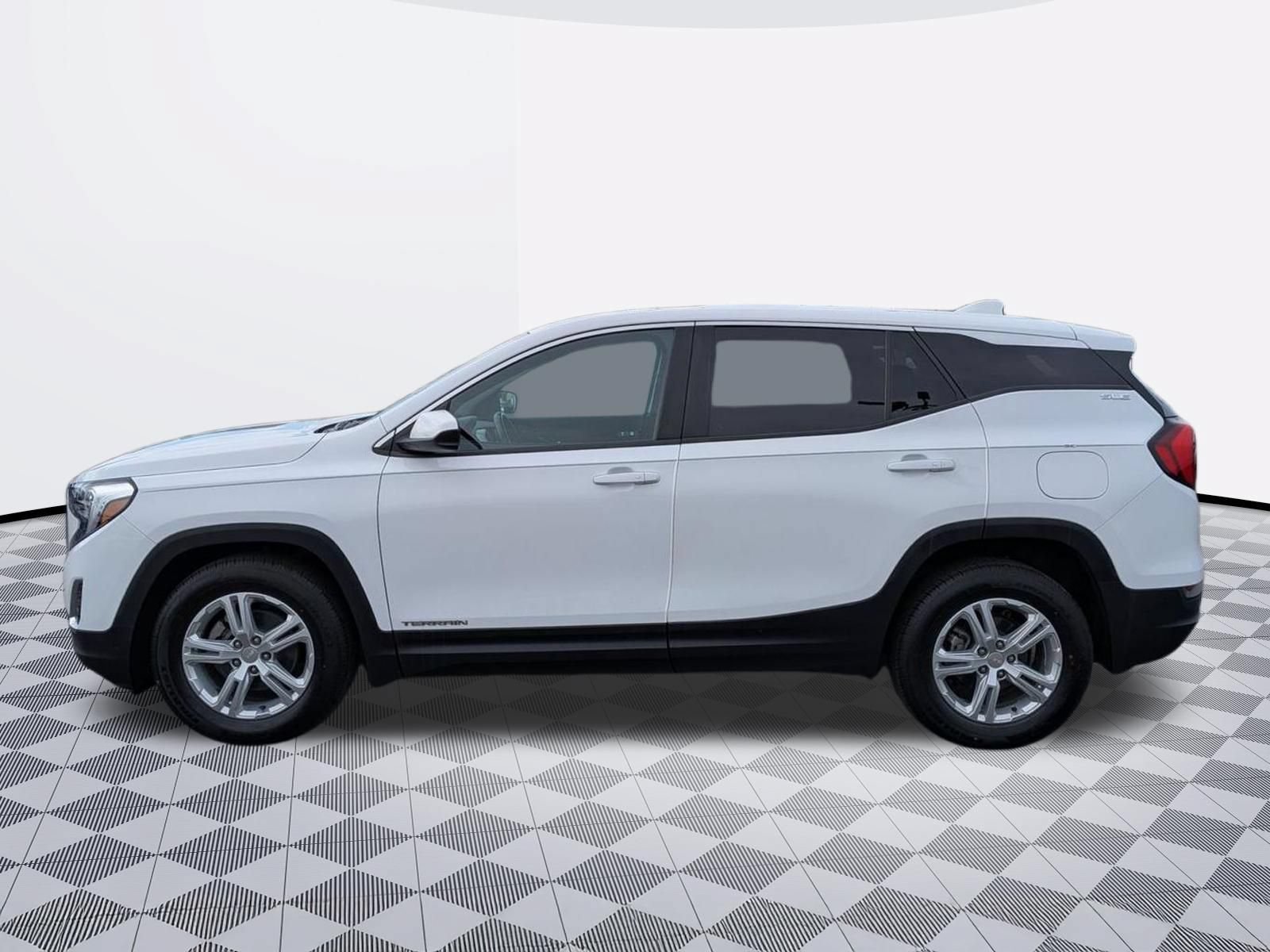 Certified 2021 GMC Terrain SLE FWD image 8