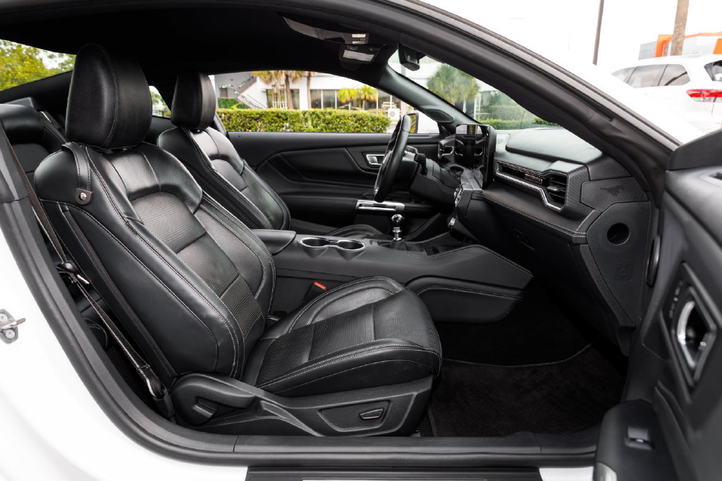Used 2024 Ford Mustang GT Premium RWD image 33