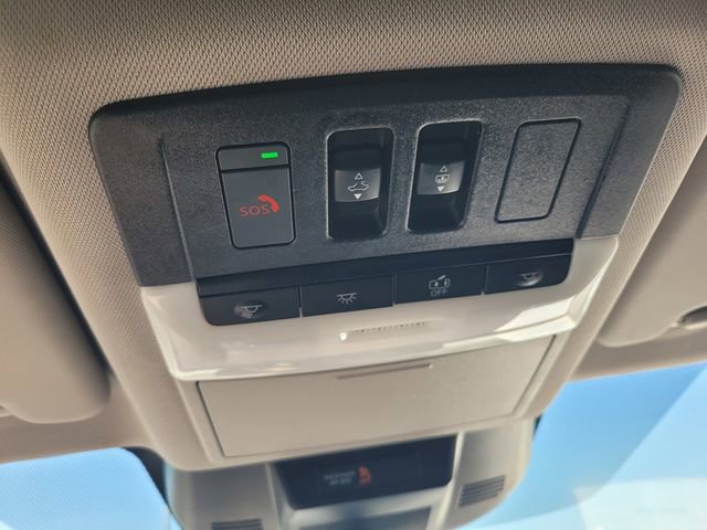 Certified 2023 Nissan Rogue SV w/ SV Premium B Package FWD image 23